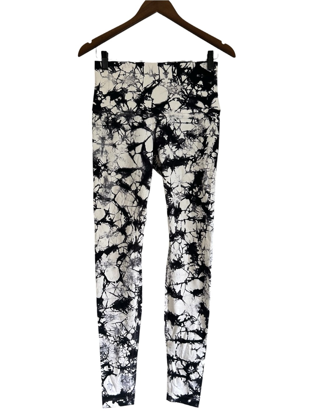 Lululemon Wunder Under Luxtreme High Rise Leggings Rare Size 8